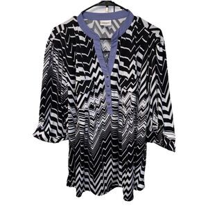 Avenue Zig Zag Pattern Print Top 22 24 Tunic V Neck Buttons Pockets 3/4 Sleeve